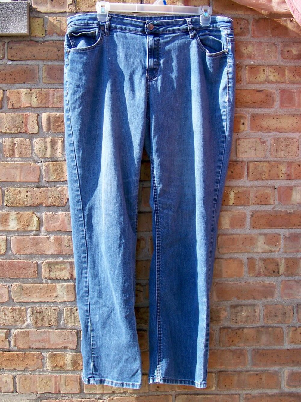Avenue Women's Light Blue Jeans with Detailed Pockets, Size 22 Tall